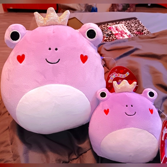 Squishmallow Francine the Frog Heart Cheeks Valentines Day Bundle - Picture 1 of 3